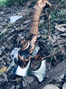 SCL : Hache de combat viking, design authentique Tomahawk, lame en acier au carbone, manche en bois, pour fendre le bois, artisanale, pour reconstitutions historiques - Product Image 3