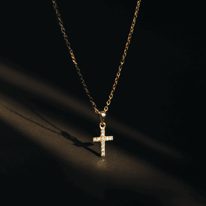 Collar con colgante de cruz religiosa personalizado de plata de ley 925 con circonita, venta al por mayor - Product Image 5