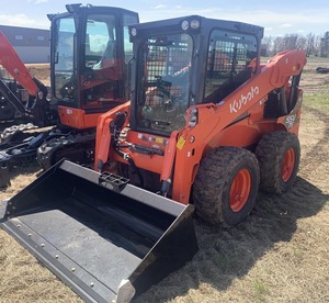 2023 Kubota SSV75 Diesel Skid Steer Loader-Potente 74.3HP Cargador compacto Cojinete de caja de cambios del motor para aplicaciones de servicio pesado - Product Image 1
