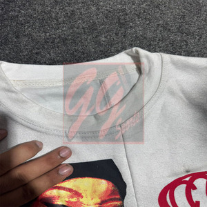 Camiseta Vintage de peso pesado personalizada de GGsport para hombre, camiseta de lavado sucio GSM 280 con logotipos de serigrafía y aspecto desteñido por el sol - Product Image 3