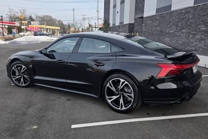 รถยนต์อีทริออน จีที เอเอชดับเบิ้ลยูอาร์ดี รุ่นปี 2022 ขับเคลื่อนสี่ล้อ ล้อแม็กขนาด 18 นิ้ว เบาะหนัง รถเอสยูวี แบตเตอรี่ลิเธียม พร้อมหลังคาซันรูฟแบบพาโนรามา และ 6 ที่นั่ง - Product Image 5