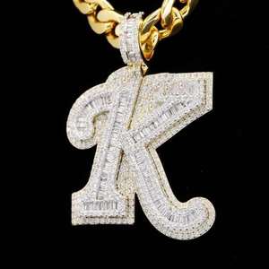 Lindo Colgante con Letra K con Incrustaciones de Diamantes de Imitación, 25 Quilates, Moissanita, Acabado Dorado, Estilo Hip Hop, Inicial - Product Image 1
