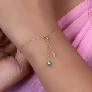 Pulsera de Cadena Ajustable Geométrica de Titanio con Piedras Preciosas - Estilo Vintage y Religioso - Joyería para Mujer - Product Image 4