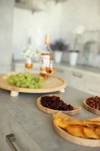 ชุดจานเสิร์ฟไม้ธรรมชาติทำมือสุดหรูหรา คลาสสิก ทนทาน พร้อมลวดลายแกะสลัก เหมาะสำหรับงานเลี้ยงรับประทานอาหารที่เป็นมิตรกับสิ่งแวดล้อม - Product Image 6