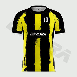 Camiseta de fútbol de alta calidad, tejido transpirable y ligero para mayor comodidad, diseño de secado rápido, ideal para entrenamientos, partidos y uso diario. - Product Image 1