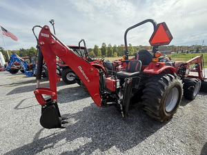 Tractor Mahindra 1626 HST de Calidad, 70HP, 4WD, Transmisión de Engranajes con Bomba y Componentes Centrales del Motor, Alta Productividad para Uso Agrícola - Product Image 5