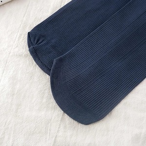 Calcetines de seda de hielo ultrafinos para hombre para verano primavera transpirable suave tobillo fibra de bambú sólido diseño de negocios Logo impresión Digital - Product Image 3