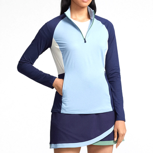Ensemble de vêtements de sport pour femmes, taille haute, pour le tennis, le golf et le pickleball, avec logo sur le devant et jupe, en vente - Product Image 1
