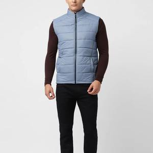 Gilet matelassé unisexe en toile super vendu, hiver, léger, à capuche, sans manches, respirant, confortable, logo sur le devant - Product Image 2