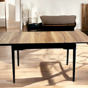 Table à manger élégante table coulissante conçue pour les maisons modernes combinant des matériaux haut de gamme de style 5 étoiles praticité au quotidien - Product Image 1