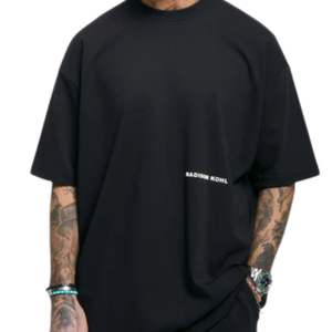 Core T-Shirt surdimensionné noir 300 GSM coton mi-poids Jersey coupe décontractée Boxy épaule tombante col côtelé luxe Streetwear - Product Image 6