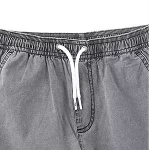 กางเกงขาสั้นผู้ชายคุณภาพสูง ล้างสีแบบแอซิด ผ้าฝ้าย รับผลิตแบรนด์ OEM กางเกงขาสั้นล้างสีแบบแอซิดสุดเทรนดี้ ลุคฤดูร้อนสำหรับผู้ชาย มีจำหน่าย ปี 2026 - Product Image 3