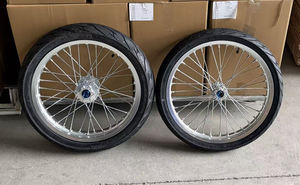 Roue Surron Light Bee X <span class=keywords><strong>17</strong></span> <span class=keywords><strong>pouces</strong></span> 2025 60V 8000W Moto électrique tout-terrain verte Pit Bike Surron Lbx Pneu de route Jante - Product Image 3