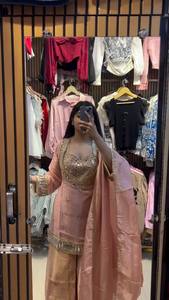 Conjunto Plazzo Moderno de 4 Piezas Más Vendido, Bordado con Espejo Real, Secado Rápido, Ajuste Holgado para Bodas, Fiestas y Ocasiones Festivas - Product Image 3