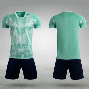 Nuevo Conjunto de camiseta de fútbol 2025, sublimación personalizada, uniforme de fútbol de poliéster transpirable de secado rápido - Product Image 4