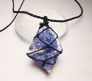 Pendentifs bruts en pierre de Sodalite les plus vendus fil d'agate naturelle de haute qualité idéal pour les bijoux cadeaux mascotte élégante Soha Agate - Product Image 4