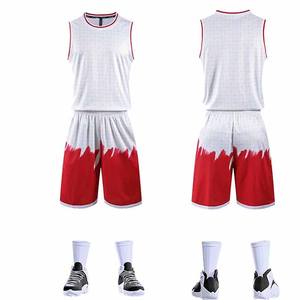 Vente directe d'usine ensembles d'uniformes de basket-ball personnalisés vêtements de sport unisexe de haute qualité imprimé Unique respirant 100% Polyester - Product Image 4