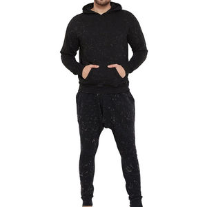 Ensemble de survêtements athlétiques de qualité supérieure pour hommes, survêtement mince et respirant en polyester, survêtement avec service OEM - Product Image 1