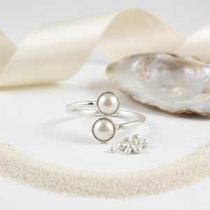 Bague ajustable en perle d'eau douce, argent sterling 925, double pierre de naissance de juin blanche - Product Image 4