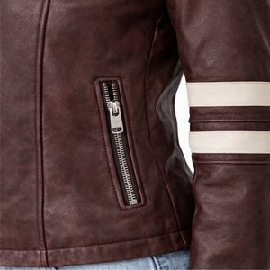 Veste en simili cuir marron courte pour femme avec détail rayé blanc et logo personnalisé, veste en cuir pour femme - Product Image 2