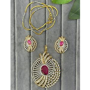 ชุดอัญมณีประดับเพชร CZ สีทองสุดพิเศษพร้อมต่างหูโซ่สำหรับงานแต่งงานคอลเลกชันสวมใส่สำหรับผู้หญิง - Product Image 1