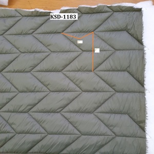 KSD 1183 Machine à courtepointe pour 2-5 couches de haute qualité 100% polyester motif brodé respectueux de l'environnement pour la maison d'hôtel - Product Image 1