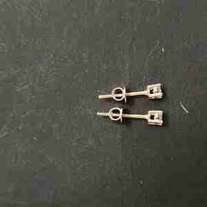 Pendientes de Diseño de Moda, Oro Sólido de 18 Quilates, Piedra de Diamante Tallada, Certificado IGI, Chapado en Oro, para Regalos del Día de San Valentín - Product Image 3