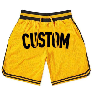 กางเกงขาสั้นตาข่ายสองสีรุ่นล่าสุดสำหรับฤดูร้อน ใส่สบาย เหมาะสำหรับออกกำลังกาย น้ำหนักเบา ระบายอากาศได้ดี ดีไซน์โดดเด่นสำหรับผู้ชาย - Product Image 1