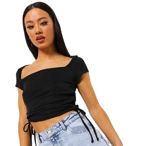 เสื้อยืดครอปออกกำลังกายสำหรับผู้หญิง พิมพ์ลายกราฟิก เสื้อครอปพิมพ์โลโก้ตามสั่ง เสื้อยืดลำลองสำหรับออกกำลังกาย - Product Image 1