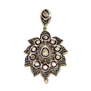 Pendentif en diamant de style vintage à motif floral pour femmes, bijoux élégants et charmants - Product Image 1