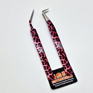 Pinzas para Pestañas de Diseño Profesional de Marca Privada, Puntas de Fibra, Acero Inoxidable, Agarre Perfecto, 10 mm, Logotipo Personalizado, Embalaje Personalizado - Product Image 5