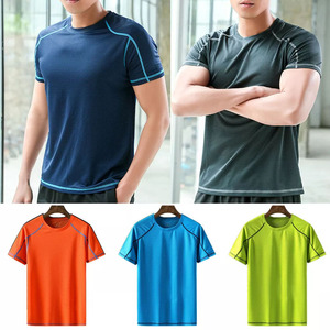 เสื้อยืดสีเทาน้ำหนักเบาสำหรับผู้ชายเสื้อยืดใส่ได้ทั้งชายและหญิงที่ทนทานปรับแต่งได้สำหรับการสั่งซื้อ MOQ ต่ำเหมาะสำหรับใช้ในยิม - Product Image 4