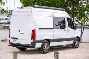 2019/2026 M/B Sprinter 2500 สีขาวอาร์กติก ภายในสีดำ พร้อมส่งออกทั่วโลก ราคาดีที่สุด - Product Image 6