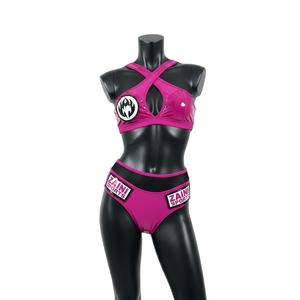 Conjunto de Bikini Premium para Mujer en Poliéster y Spandex GSM, Rosa y Negro con Paneles en Contraste, Tirantes Cruzados y Logotipo Personalizado - Product Image 1