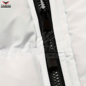 Tissu de toile de doudoune de haute qualité sur mesure pour hommes avec revêtement prix de gros Logo personnalisé - Product Image 6