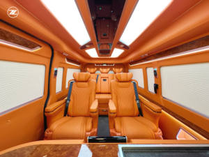 7座VIP豪华商务车 |   全隔离橙色内饰自动变速箱360度后视摄像头欧四排放标准适用于海狮 - Product Image 2