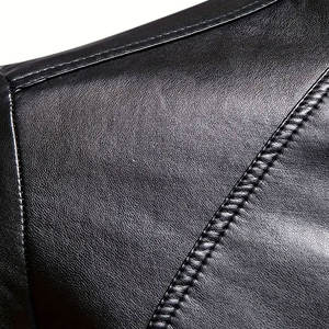 Veste en cuir moderne et tendance pour homme avec fermeture éclair élégante et plusieurs poches pour un usage quotidien et pour les soirées, veste d'hiver - Product Image 5