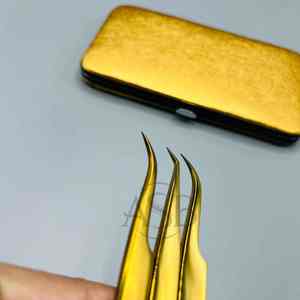 Pinzas de extensión de injerto de pestañas de acero inoxidable chapado en oro de alta calidad, pinzas de pestañas con logotipo personalizado, fibra puntiaguda probada a mano - Product Image 6