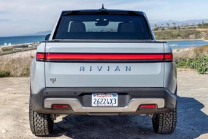 PRÊT À ÊTRE EXPÉDIÉ – NOUVEAU RIVIAN R1T PERFORMANCE 2023 ÉLECTRIQUE RHD/LHD, DUAL-MOTOR AWD, BATTERIE MAXIMALE - Product Image 3