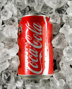 Bán Buôn <span class=keywords><strong>Coca</strong></span> <span class=keywords><strong>Cola</strong></span>-Mềm Đồ Uống <span class=keywords><strong>Coca</strong></span> <span class=keywords><strong>Cola</strong></span> 33CL Kích Thước Khác Nhau Và Bao Bì <span class=keywords><strong>Coca</strong></span> <span class=keywords><strong>Cola</strong></span> Đồ Uống Có Ga - Product Image 1