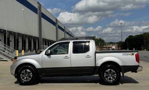 Prezzo basso, Nissan Frontier PRO-4X del 2017, auto usata in vendita. - Product Image 5