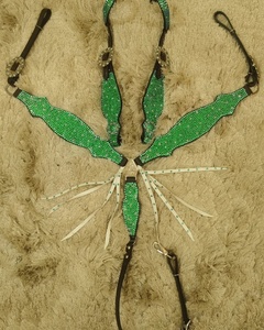 Ensemble de matériel de cheval de conception occidentale en cuir de vachette léger de qualité supérieure-Collier de poitrine de tête Tendance Chevaux de saison - Product Image 1