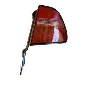 ไฟท้ายขวา LANCIA Delta รุ่นที่ 2 (93>99) หมายเลขอะไหล่ 46521177 - Product Image 1