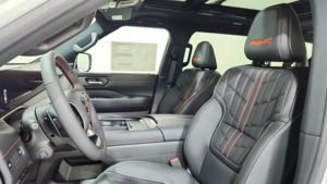 น่ารัก- และ- สะอาด- ใช้งานแล้ว- นิสสัน- อาร์มาดา-- 5.6P- ระบบ- 4X4- สีน้ำเงิน- ไฟฟ้า- รถอเนกประสงค์ - Product Image 5