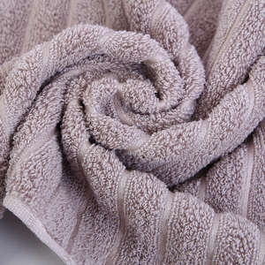 Ensemble de serviettes de bain en coton dobby 100% de luxe, vente en gros pour hôtels et stations balnéaires, séchage rapide, très absorbant, couleur unie douce, Gaba - Product Image 6