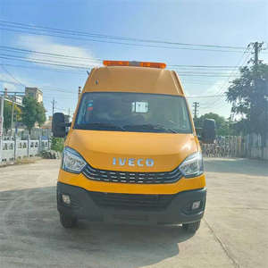 Ambulance médicale personnalisée 4x2 diesel, modèle d'exportation fabriqué en Chine, véhicule médical mobile - Product Image 2