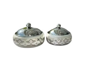 Marmite chromée de haute qualité avec support en bois légère et parfaite pour la restauration et les besoins de service luxueux - Product Image 3