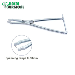 Pinza Distractora Espinal Manual Grande Hasni Surgical FH-256 330mm de Acero Inoxidable con Certificación CE, Instrumento Quirúrgico Ortopédico - Product Image 2
