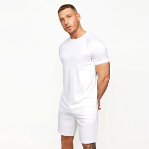 Vêtements d'été pour hommes, vêtements de sport à logo personnalisé, ensemble de 2 pièces, costumes courts imprimés de couleur unie, meilleure vente, chemise - Product Image 1