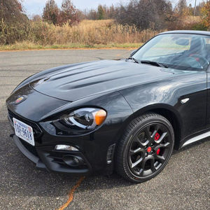 Fiat 124 Spider Abarth Plus 2020 d'occasion en excellent état, sans accident, conduite à gauche/droite - Product Image 1